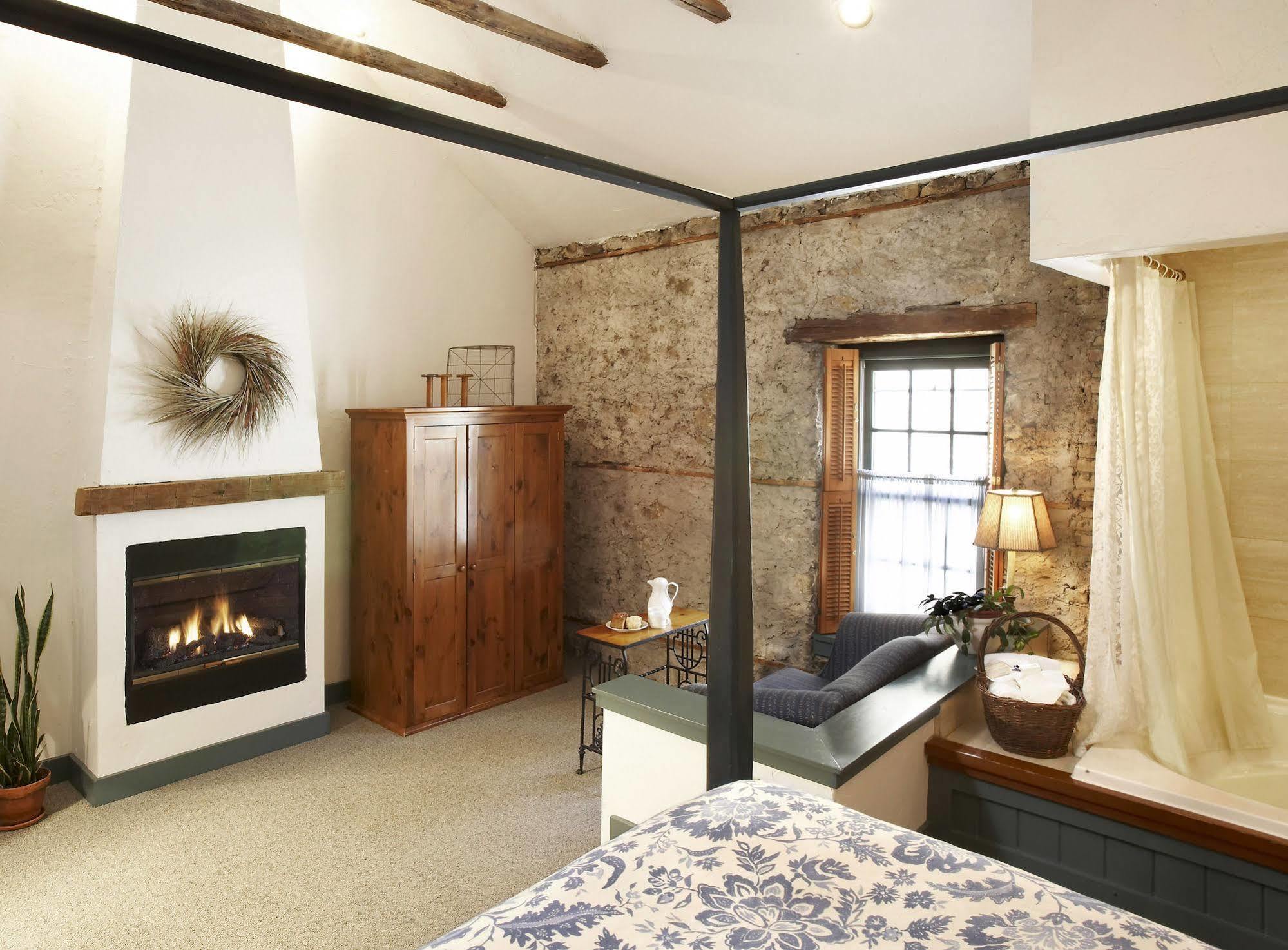 Washington House Inn Cedarburg Экстерьер фото