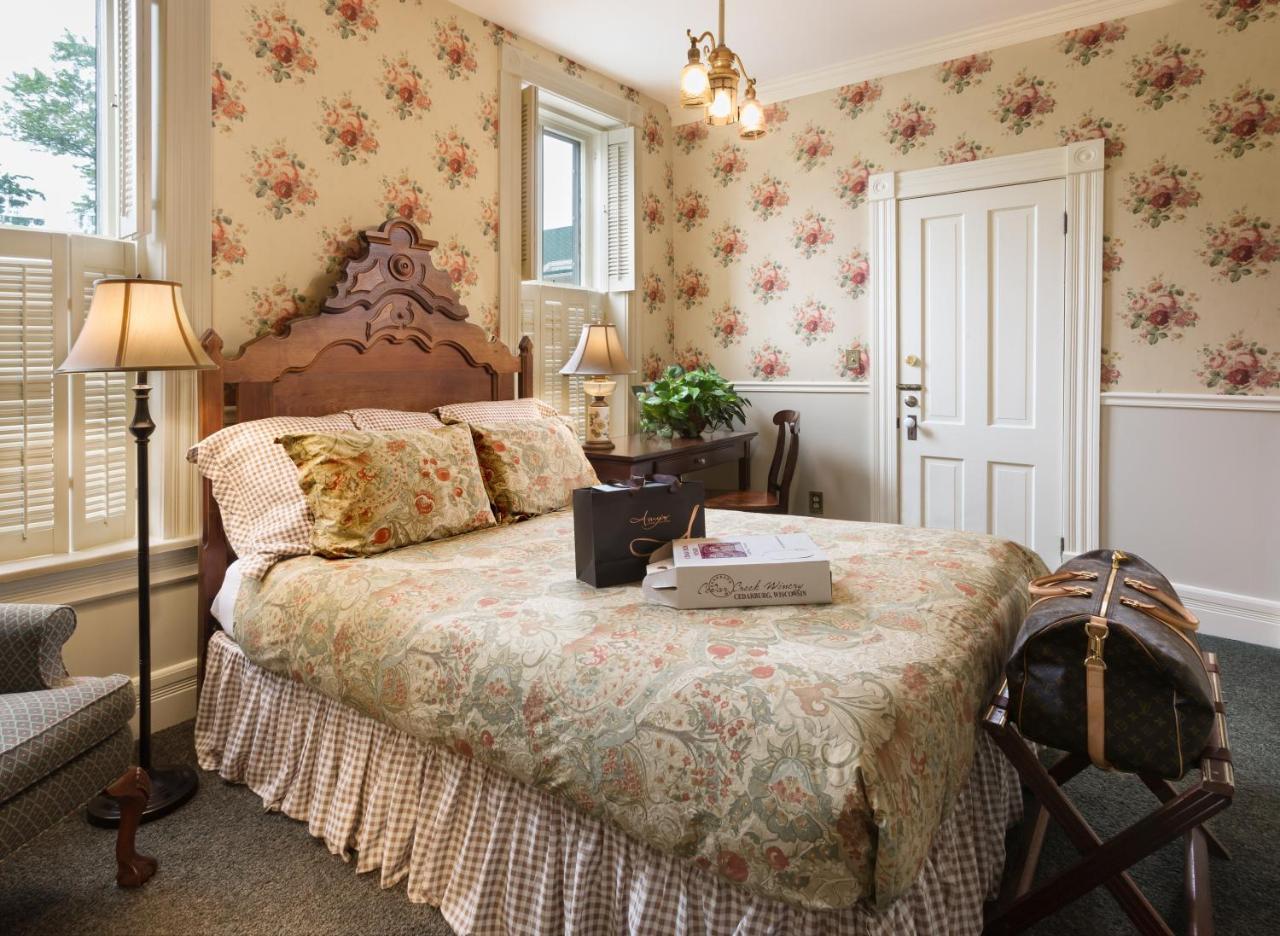 Washington House Inn Cedarburg Экстерьер фото
