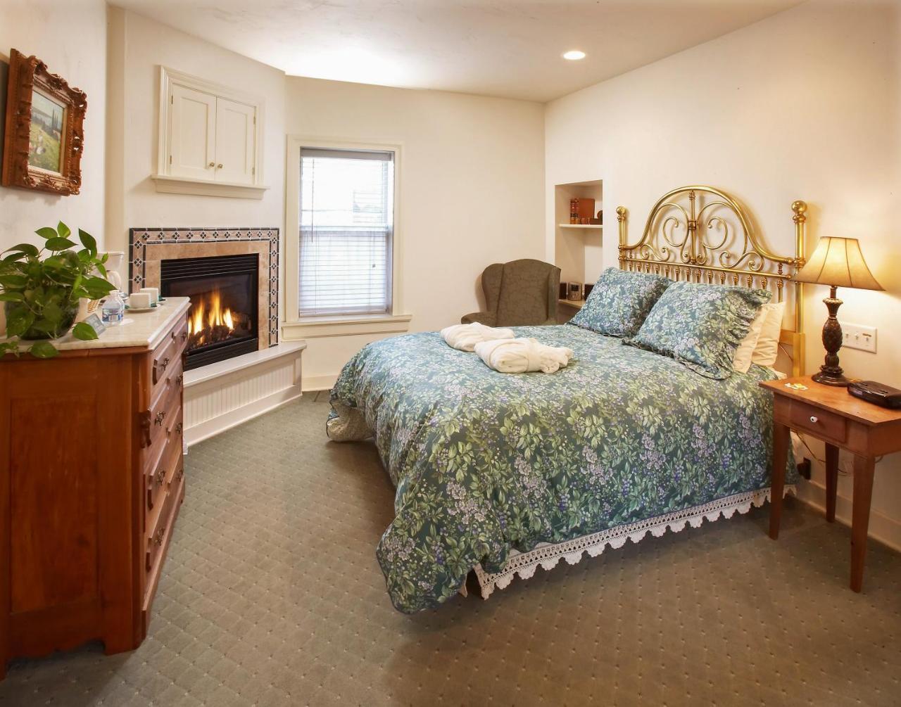 Washington House Inn Cedarburg Экстерьер фото